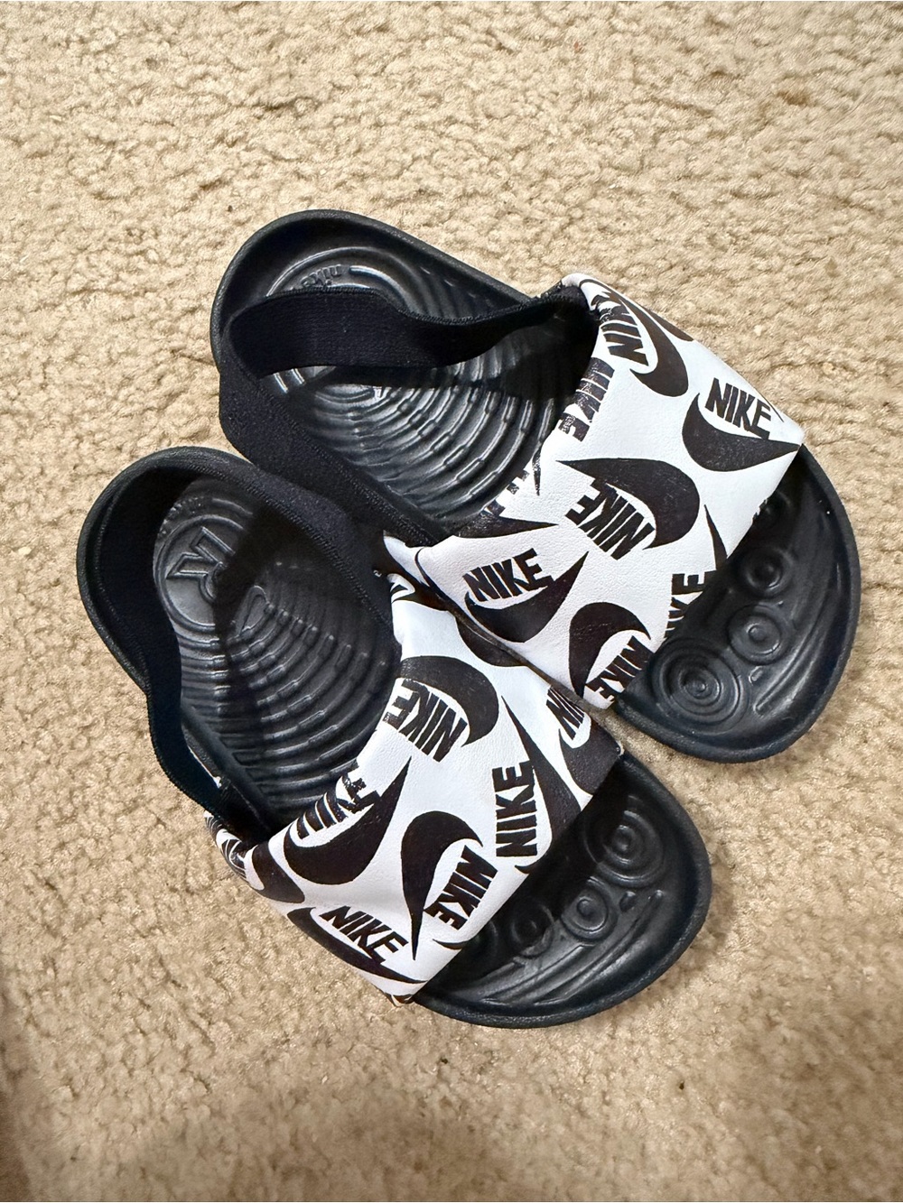 Nike Toddler Black & White Slip-On Sandals
